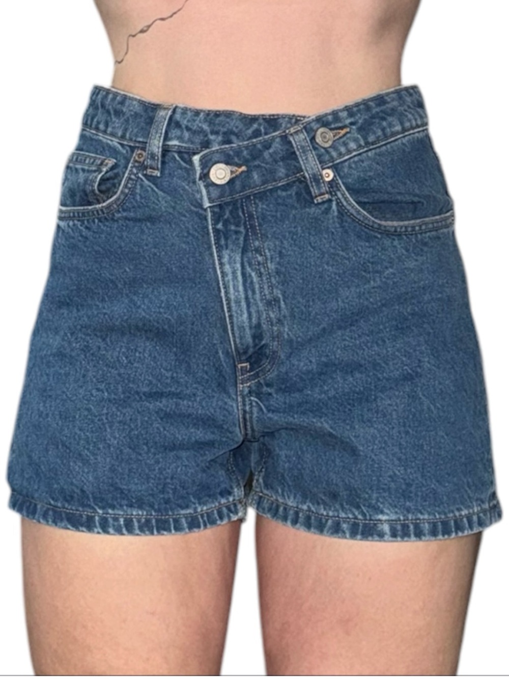 Criss Cross High-Rise Denim Shorts - Picture 2 of 10